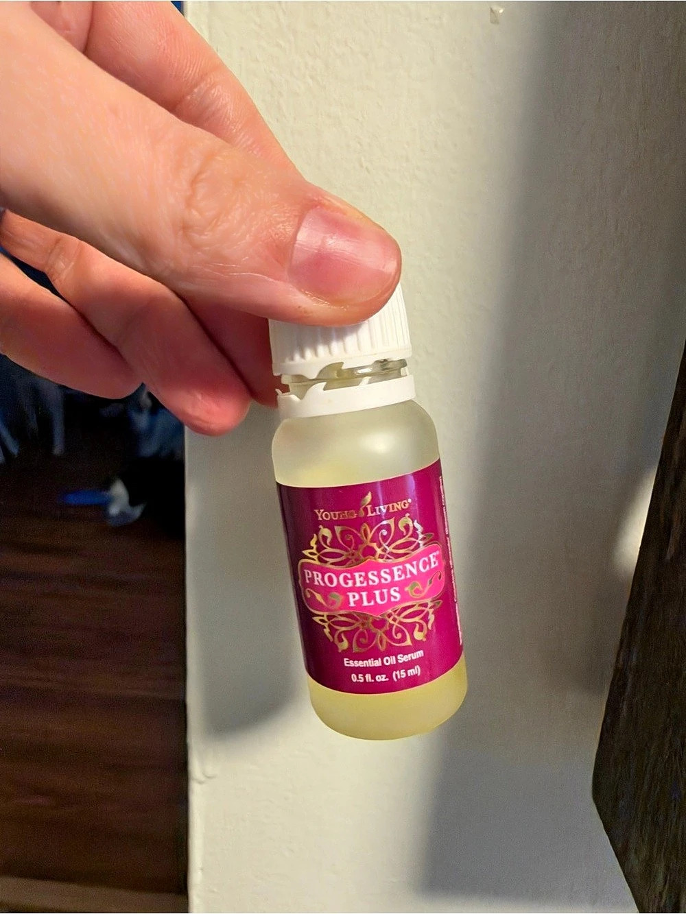 Young Living Progessence Plus Essential Oil Serum 0.5 fl oz NWT